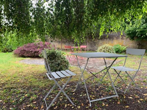 Appartement Les Jardins d'Élise, calme et verdure à Lure 59 Avenue de la République Lure