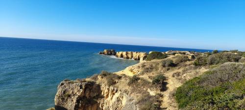 Villa LES JARDINS DA GALE 500m de la plage Rua do Astrolabio sesmarias casa B5 les jardins da Galé Albufeira