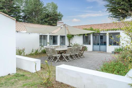 Les Joublanchas Maison familiale mer et campagne pour 16 Notre-Dame-de-Monts france