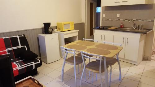 Appartement Les Lavandes 34 Rue de la Poissonnerie Agde