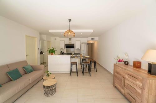 Appartement Les Lecques - Superb new standing T3 with garden swimming pool & parking 11 Allée Docteur Seillon, Saint-Cyr-sur-Mer, France Saint-Cyr-sur-Mer