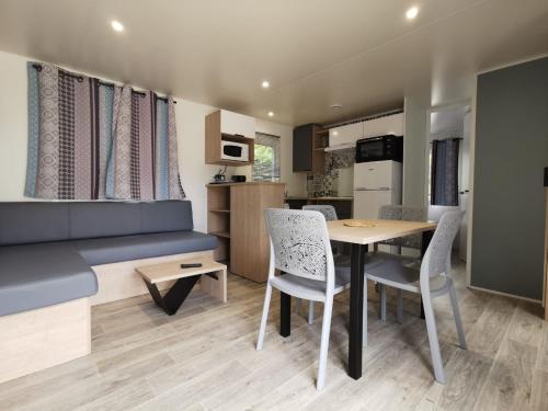 Camping Les Mobil-homes By Le Marintan 1 rue de la provaliere Saint-Michel-de-Maurienne