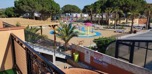 Camping Les mobilhomes helvétiques 4 étoiles Mar Estang Canet en Roussillon Voie des Flamants Roses Canet-en-Roussillon