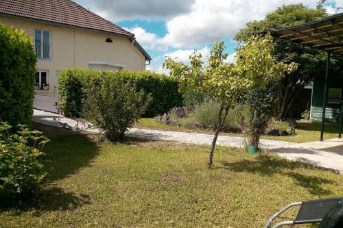 Maison de vacances Les Moineaux Jura 4 Chemin de Magné Chavéria