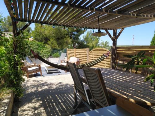 Appartement Les Mondes - Appartement bas de maison 4 Allée des Perdrix Ensuès-la-Redonne