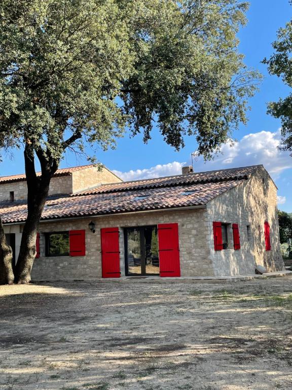 Maison de vacances Les Néfliers Gîte 0 BOIS DE PAYAN, 04280 Céreste