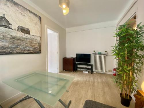 Appartement Les Orchidées By SCLS Locations 56 AVENUE MARECHAL GALLIENI Cannes