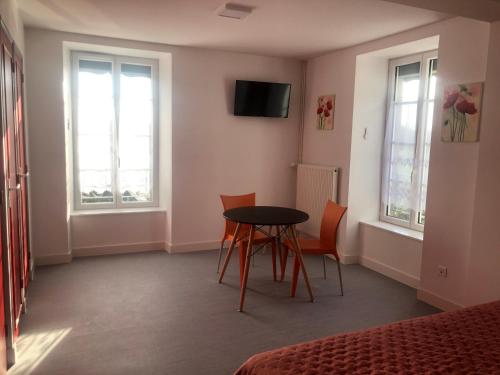 B&B / Chambre d'hôtes Les Papoulis 2 Rue de la Jouvence Saint-Laurent-sur-Sèvre