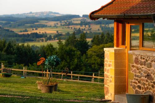 Maison de vacances Les Perruchons ancienne grange rénovée avec soin Les Perruchons Ozolles