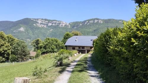 Maison de vacances Les Praz Chemin du Faubourg Montcel