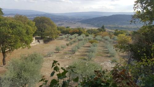 Maisons de vacances Les Rapieres Mireio Les Rapières Gordes