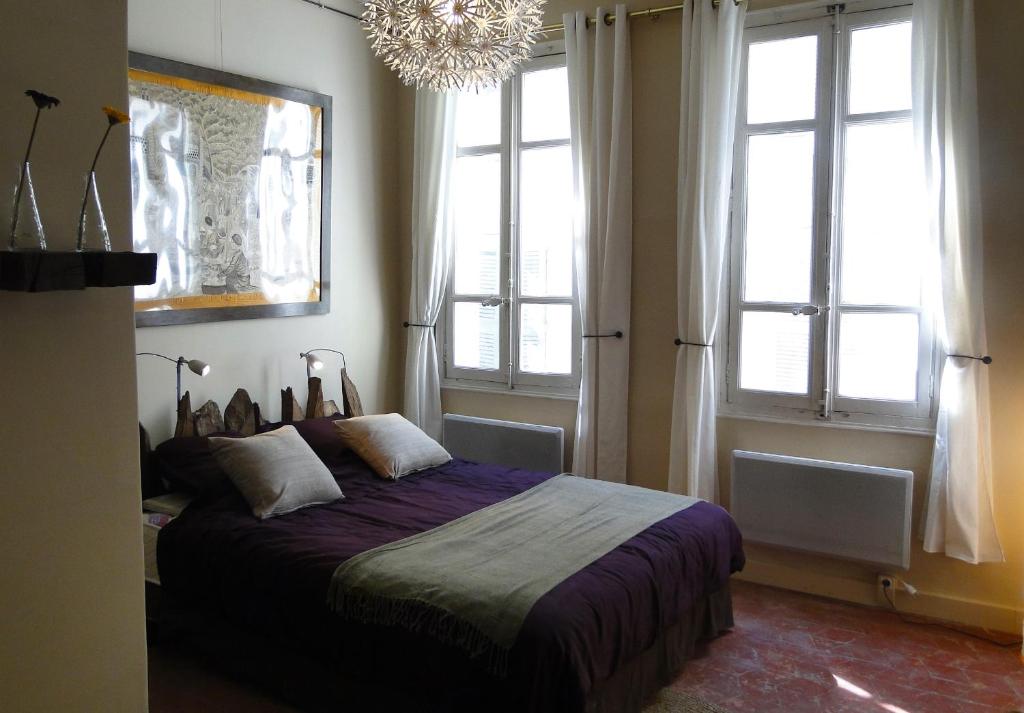 Appartement Les Remparts 17 Rue de la Croix, 84000 Avignon