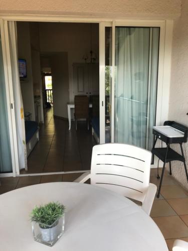 Appartement LES RESTANQUES DE SAINT-TROPEZ 2131 Allée des Papyrus Piste des Campons Grimaud