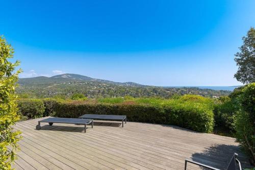 Appartement Les Restanques vue mer 3019 1113 Route de Bardasse Grimaud