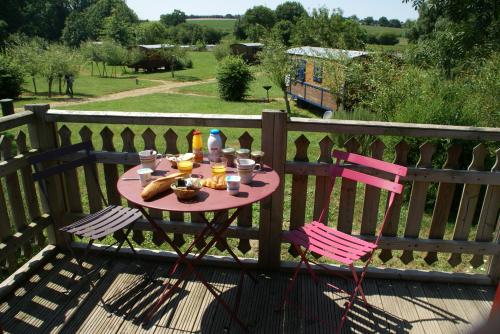 Les Roulottes & Cottages du Moulin Chenillé-Changé france