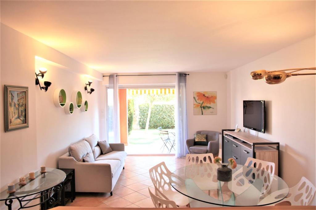 Appartement Les Soleiades Chemin du domaine de l'Argentière, 83250 La Londe-les-Maures