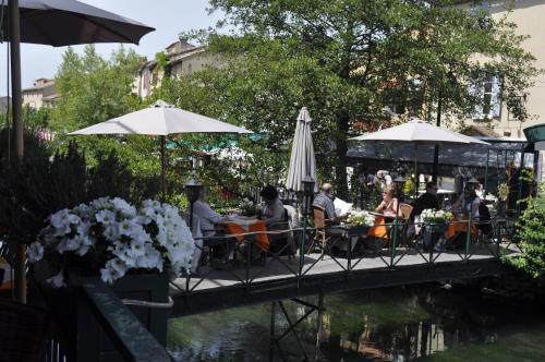 Les Terrasses de David et Louisa LʼIsle-sur-la-Sorgue france