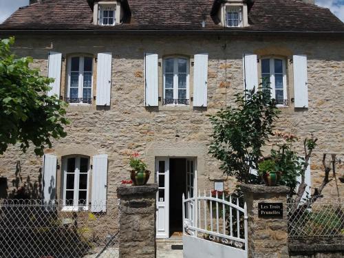 B&B / Chambre d'hôtes Les Trois Prunelles Pech Luquet, 141 Route des Cazelles Saint-Pierre-Toirac