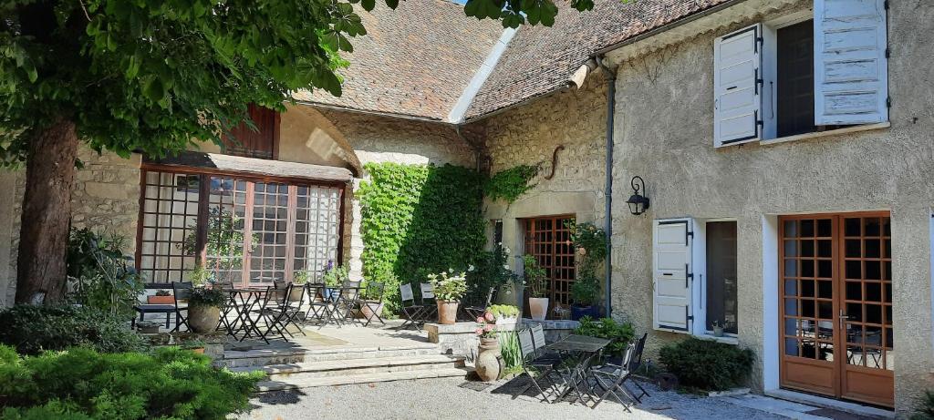 B&B / Chambre d'hôtes Les Vagabonds du Mont L'Église, 38930 Chichilianne