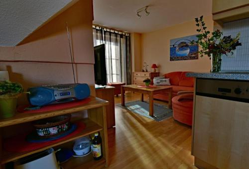 Appartement LHMW12102-FeWo-an-de-Moehl Mühlenweg  12 Lemkenhafen auf Fehmarn