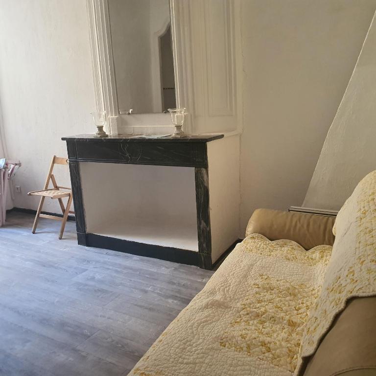 Appartement LIBERTE1 28 Rue de la Liberté, 13200 Arles