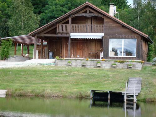 Maison de vacances Lieux-au-lac le Stade la Corndelle 9 Augignac