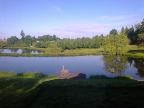 Lieux-au-lac Augignac france