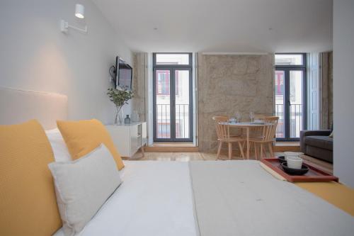 Appartements Liiiving in Porto - Charming Downtown Delight Rua do Pinheiro 22 Porto