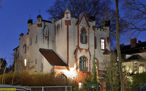 Appartements Lilienthalschlösschen Marthastr. 4 Berlin