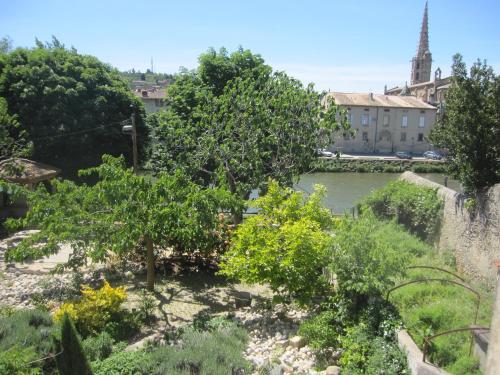 LIMOUX RIVERSIDE GARDENs Limoux france