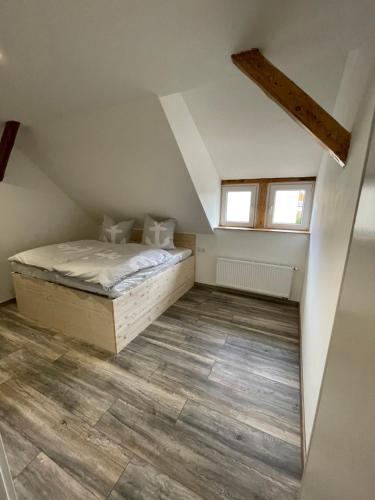 Appartement Linus und seine Ferienwohnungen 2 28 Lange Straße Heldrungen