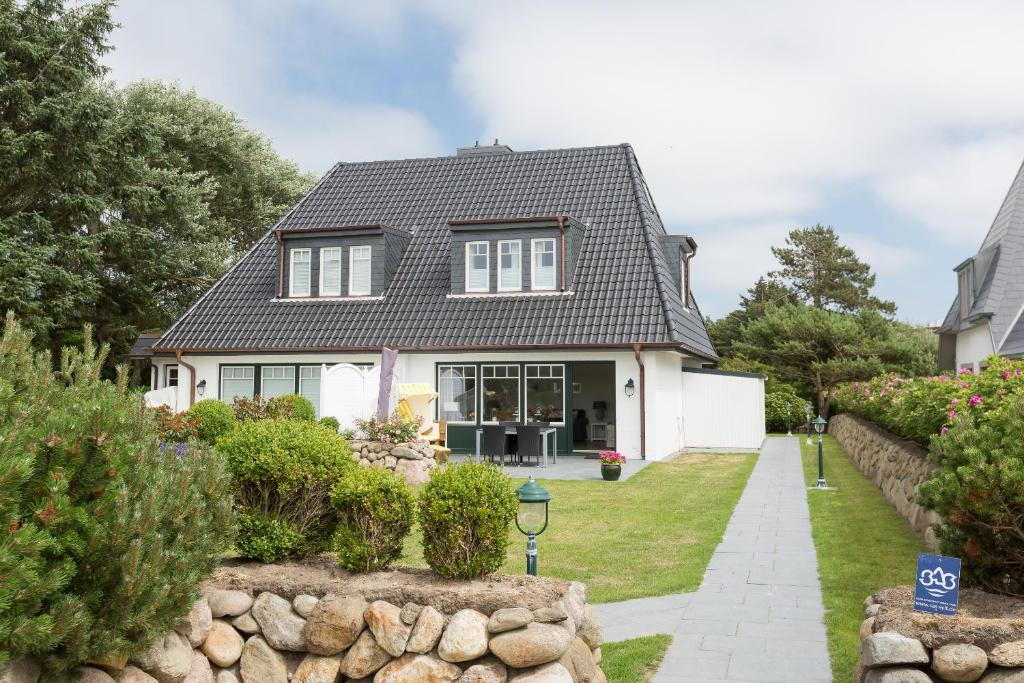 Maison de vacances Lisas Hues Am Dorfteich 12A, 25996 Wenningstedt