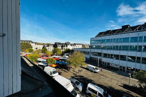 Lit des Halles - In the heart of the very lively district of Les Halles Tours france