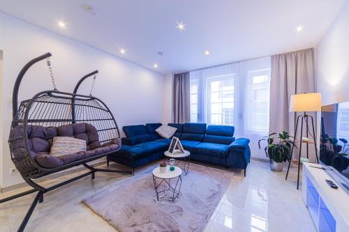 Lit Living: Luxury - Box Spring - Zwischen MA und HD - Netflix - 8 Personen Ladenburg allemagne