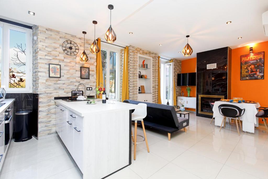 Appartement Little Garden YourHostHelper GROUND FLOOR 34 Rue Borniol, 06400 Cannes