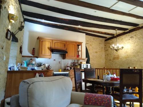 Maison de vacances Little House in the Dordogne 4 Rue Tourny Salignac Eyvigues