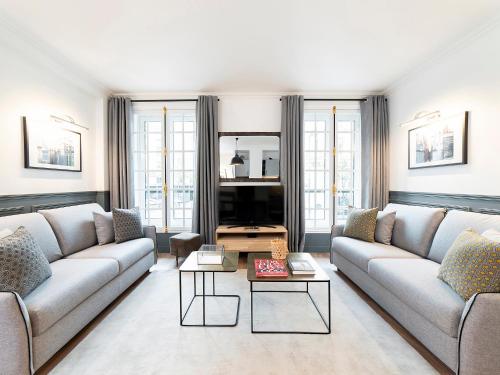 LivinParis - Luxury 2 Bedrooms Centre Pompidou Paris france
