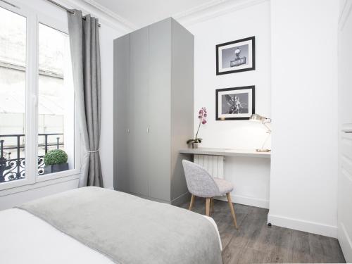 Appartements LivinParis - Luxury 2 Bedrooms Grands-Boulevards I 265 Rue Saint Denis Paris