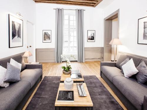 LivinParis - Luxury 2 Bedrooms Le Marais I Paris france