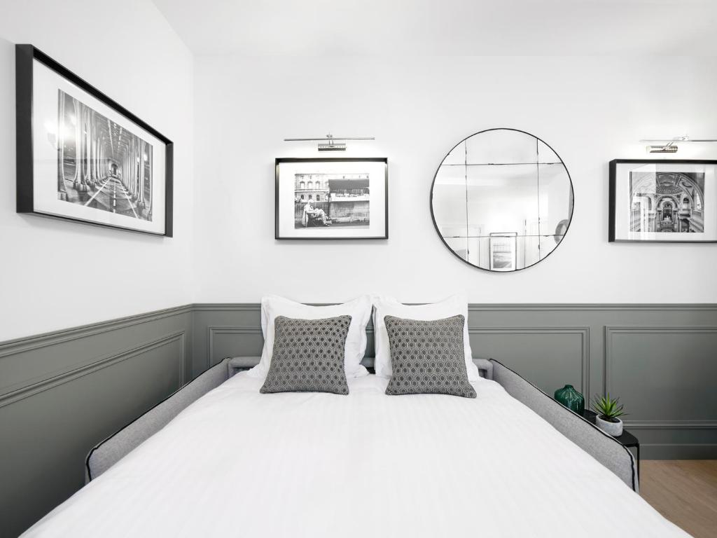 Appartements LivinParis - Luxury 2 Bedrooms Opera I 29 Rue des Petites Écuries, 75010 Paris