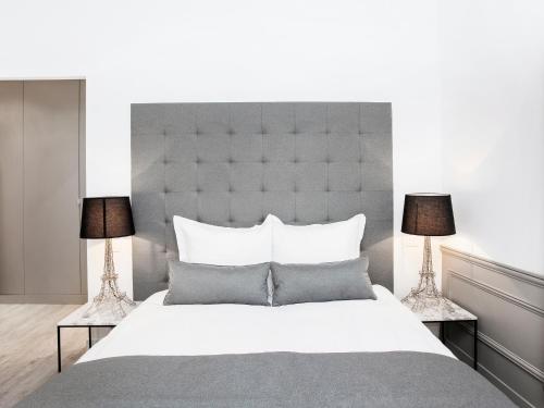 Appartements LivinParis - Luxury 3 Bedrooms Le Marais I 9 Rue Réaumur Paris