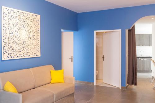 Appartement Loc Trotteur AU LOTUS BLEU - Gare sncf Lourdes 1 Avenue Saint-Joseph Lourdes