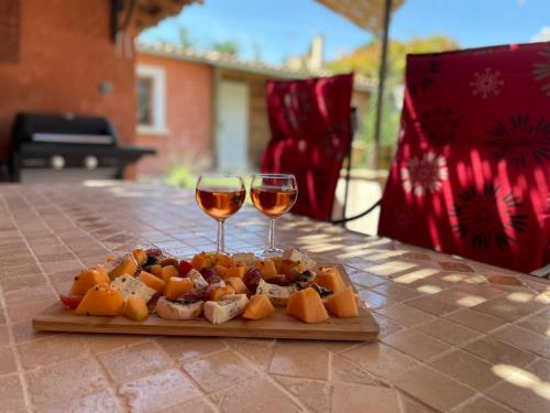 Location saisonnière du Moulin Saint-Saturnin-les-Avignon france