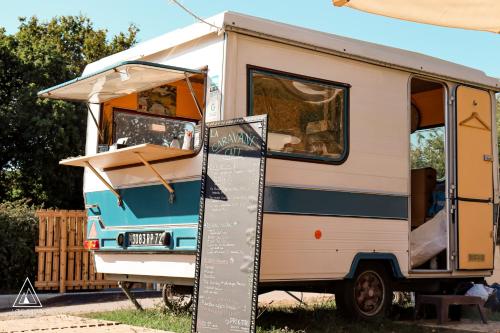 Tente de luxe Lodg'ing Nature Camp Presqu'île Crozon 57 Rue de la Grève Lanvéoc