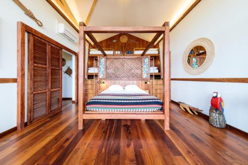Parrot World - Les Lodges