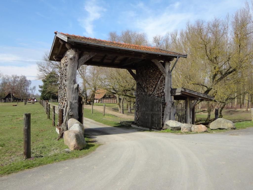 Ziegelei-Lübars Dorfstraße 41 OT Neuermark-Lübars, 39524 Klietz