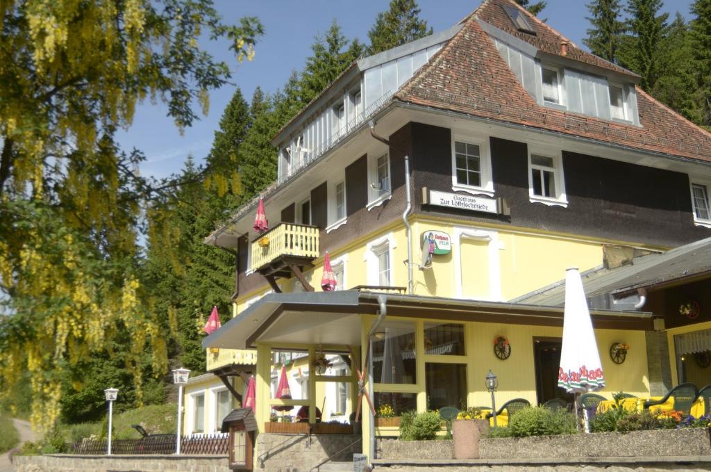 Maison d'hôtes Löffelschmiede Hotel & Restaurant am Titisee / Feldberg Bruderhalde 36, 79856 Feldberg