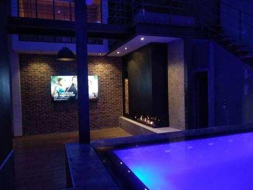 loft d architecte spa sauna billard 12 places ultra contemporain Ferrière-la-Grande france