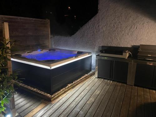 Loft du Jericho avec JACUZZI privatif Malzéville france