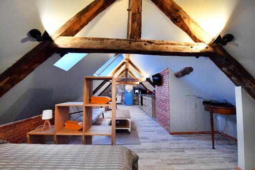 Appartement LOFT SOUS LES COMBLES - LOFT UNDER THE RAFTER 1 Rue de l'Embergue Rodez